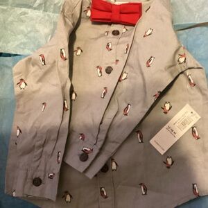 Old Navy Gray Shirt with Penguin Design and Red Bow Tie